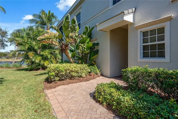 Property Slideshow image 2 of 50 | 9235 tesoro ln 101, Naples, FL, 34114