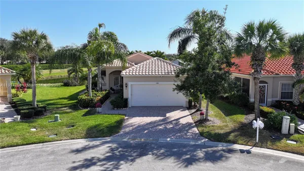 Property Slideshow image 2 of 66 | 338 nw treeline trce, Port St Lucie, FL, 34986