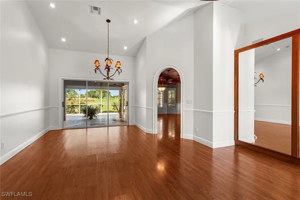 Property Slideshow image 3 of 31 | 70 fountain cir, Naples, FL, 34119