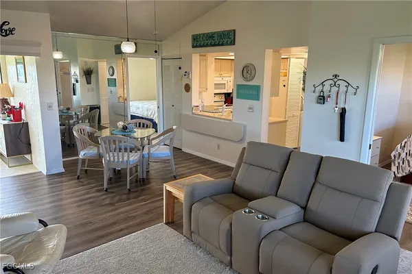 Property Slideshow image 3 of 26 | 13288 white marsh ln 3434, Fort Myers, FL, 33912