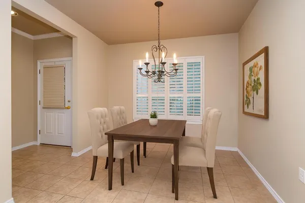 Property Slideshow image 3 of 11 | 510 crockett loop, Georgetown, TX, 78633