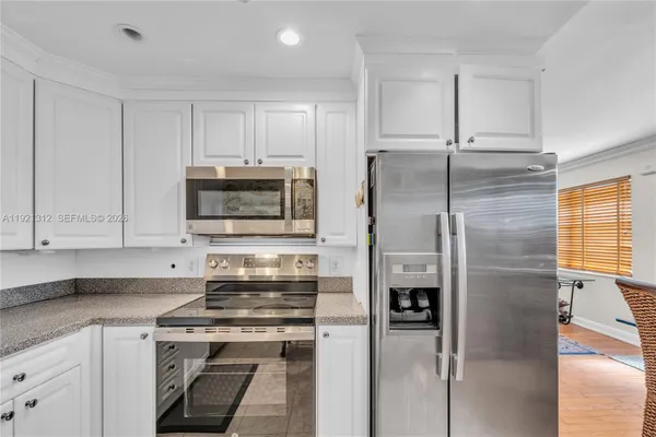 Property Slideshow image 2 of 53 | 2029 farnham o 2029, Deerfield Beach, FL, 33442