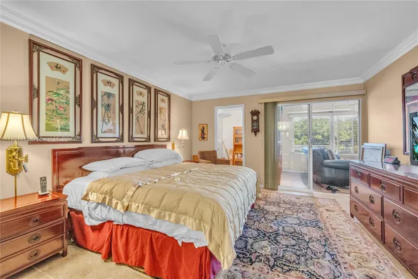 Property Slideshow image 3 of 53 | 2029 farnham o # 2029, Deerfield Beach, FL, 33442