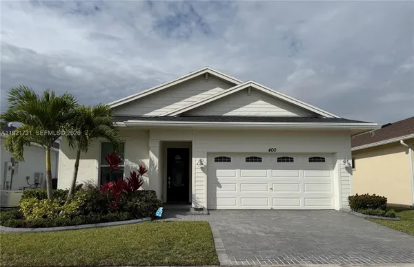 Property Slideshow image 3 of 62 | 400 se mulberry way, Port St Lucie, FL, 34984