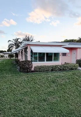 Property Slideshow image 2 of 15 | 260 south blvd a, Boynton Beach, FL, 33435
