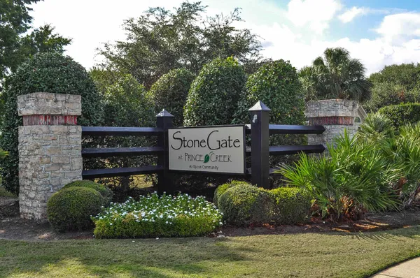 Property Slideshow image 3 of 39 | 352 arlington cir # 352, Murrells Inlet, SC, 29576