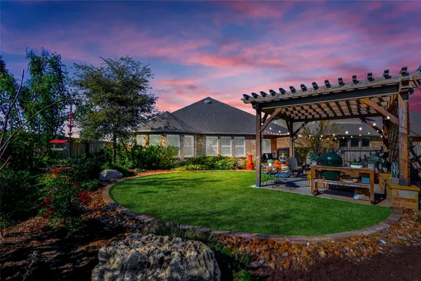 Property Slideshow image 2 of 32 | 2291 oak run pkwy, New Braunfels, TX, 78132