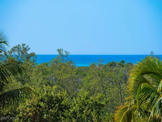 Property Slideshow image 2 of 20 | 6597 nicholas blvd 503, Naples, FL, 34108