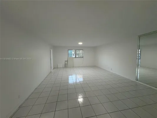 Property Slideshow image 3 of 22 | 4801 nw 22nd ct apt 103, Lauderhill, FL, 33313