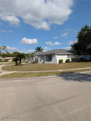 Property Slideshow image 2 of 8 | 997 charlemagne blvd, Naples, FL, 34112