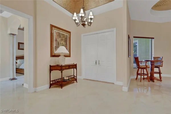 Property Slideshow image 2 of 31 | 904 glen lake cir, Naples, FL, 34119