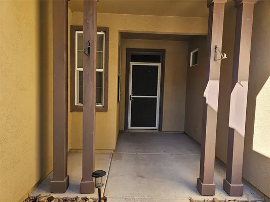 Property Slideshow image 3 of 35 | 211 red poppy trl, Georgetown, TX, 78633