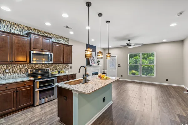 Property Slideshow image 3 of 36 | 257 castle dr 1422, Myrtle Beach, SC, 29579