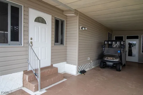 Property Slideshow image 2 of 44 | 5506 virginia dare ln, North Fort Myers, FL, 33917