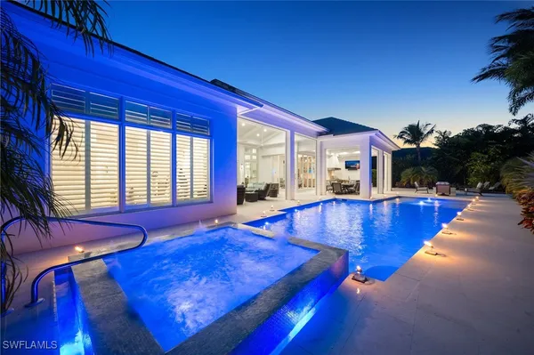 Property Slideshow image 2 of 20 | 383 cuddy ct, Naples, FL, 34103