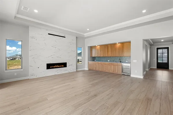 Property Slideshow image 2 of 12 | 10212 winslow dr, Denton, TX, 76207