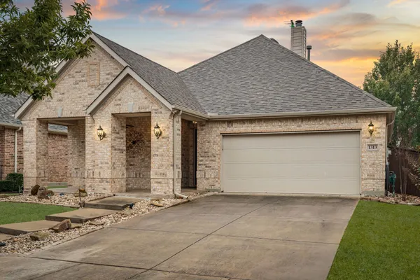 Property Slideshow image 2 of 36 | 1313 isabella ln, Savannah, TX, 76227