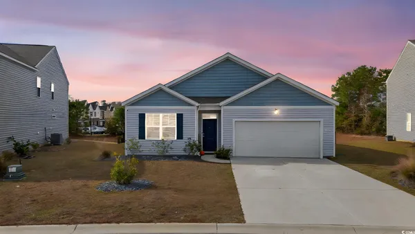 Property Slideshow image 3 of 37 | 1152 sennema cir, Myrtle Beach, SC, 29588