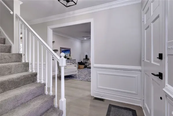 Property Slideshow image 3 of 37 | 100 daingerfield rd, Williamsburg, VA, 23185