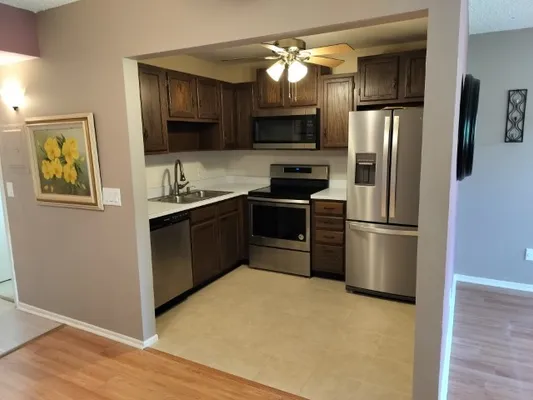 Property Slideshow image 2 of 26 | 21 vista gardens trl apt 104, Vero Beach, FL, 32962