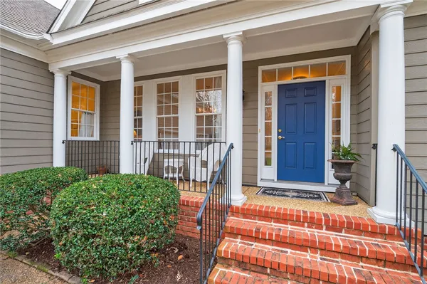 Property Slideshow image 2 of 32 | 110 moray firth, Williamsburg, VA, 23188