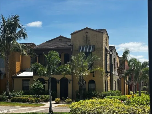 Property Slideshow image 2 of 50 | 11761 adoncia way 3907, Fort Myers, FL, 33912