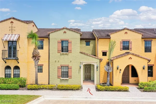 Property Slideshow image 3 of 50 | 11761 adoncia way 3907, Fort Myers, FL, 33912