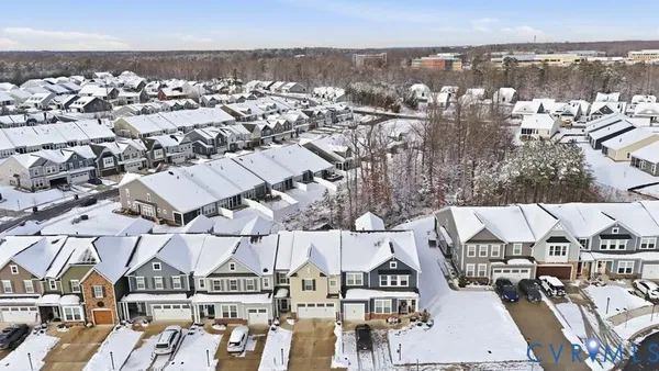 Property Slideshow image 2 of 48 | 9212 cerulean pl, Richmond, VA, 23238