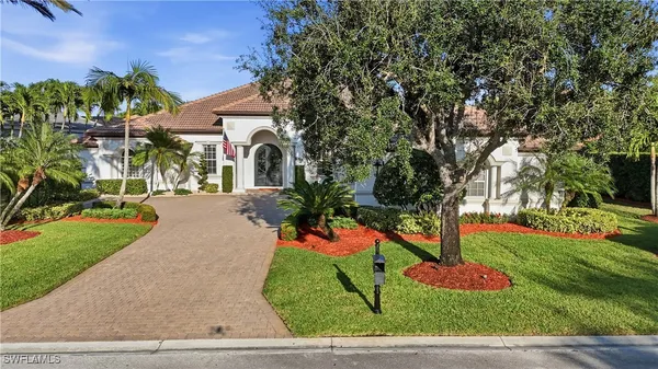 Property Slideshow image 2 of 40 | 462 terra vista ct, Naples, FL, 34119