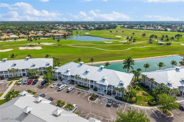 Property Slideshow image 2 of 42 | 7915 mahogany run ln 1126, Naples, FL, 34113