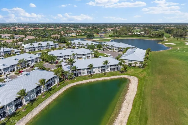 Property Slideshow image 3 of 42 | 7915 mahogany run ln 1126, Naples, FL, 34113