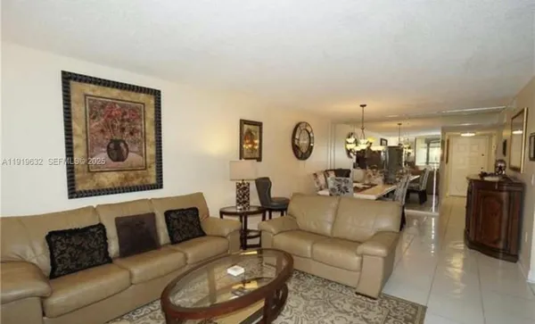Property Slideshow image 2 of 15 | 3521 environ blvd b308, Lauderhill, FL, 33319