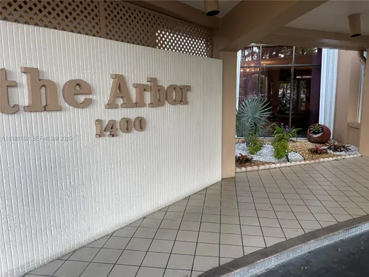 Property Slideshow image 3 of 15 | 1400 saint charles pl 505, Pembroke Pines, FL, 33026