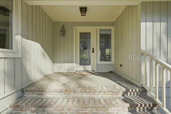 Property Slideshow image 3 of 42 | 1 tall pines rd, Hilton Head Island, SC, 29926