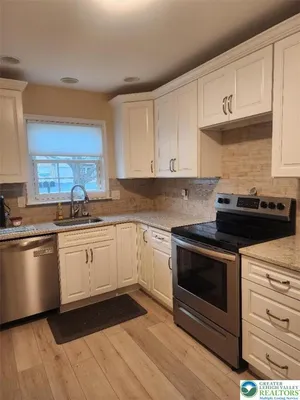 Property Slideshow image 3 of 16 | 2724 harvest dr w, Forks Twp, PA, 18040