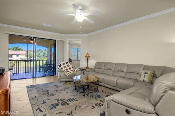 Property Slideshow image 3 of 50 | 9495 napoli ln 201, Naples, FL, 34113