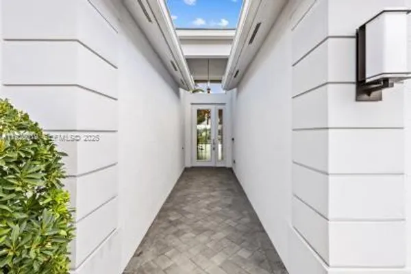 Property Slideshow image 2 of 82 | 11837 sw coral cove pkwy, Port St Lucie, FL, 34987