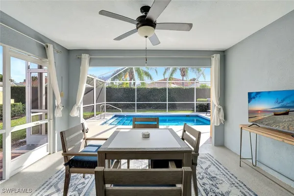 Property Slideshow image 2 of 25 | 4724 maupiti way, Naples, FL, 34119