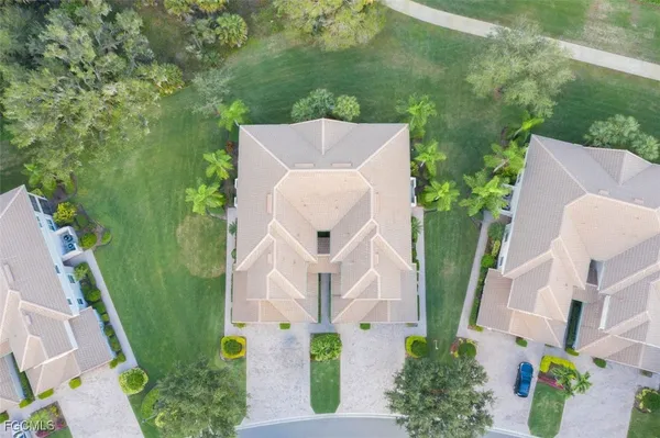 Property Slideshow image 3 of 41 | 13071 pebblebrook point cir 201, Fort Myers, FL, 33905