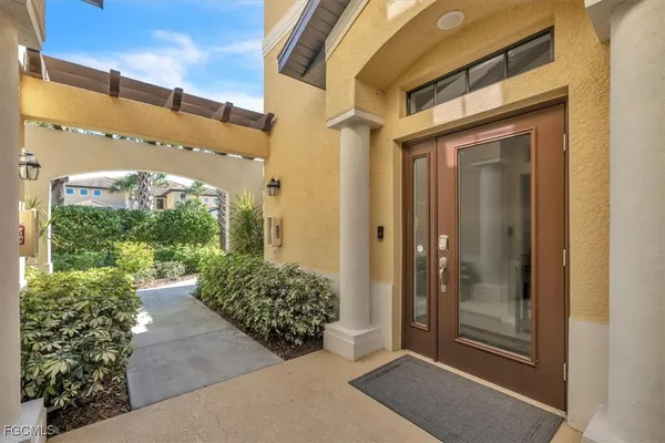 Property Slideshow image 2 of 50 | 10512 casella way apt 201, Fort Myers, FL, 33913