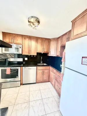 Property Slideshow image 2 of 17 | 7605 nw 5th ct apt 102, Margate, FL, 33063