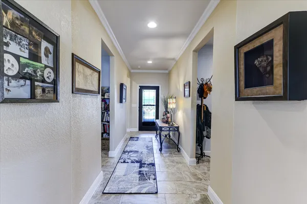 Property Slideshow image 3 of 34 | 603 archer ln, Georgetown, TX, 78633