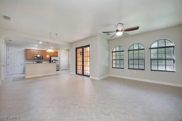 Property Slideshow image 3 of 32 | 9111 chula vista st 11604, Naples, FL, 34113