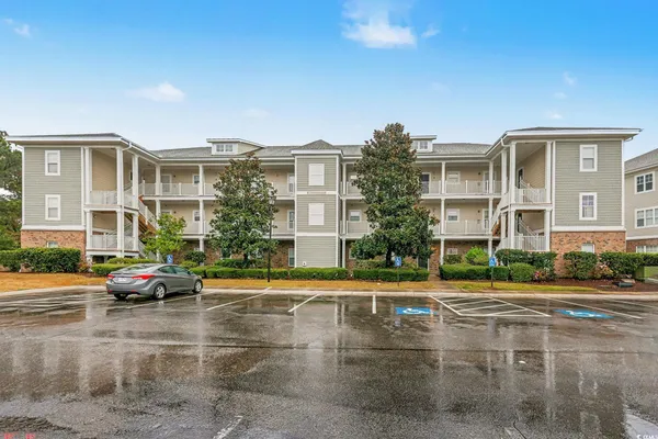 Property Slideshow image 2 of 30 | 208 castle dr 1373, Myrtle Beach, SC, 29579