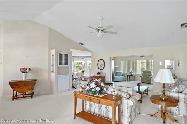 Property Slideshow image 2 of 48 | 1 acacia ct, Lake Placid, FL, 33852