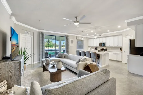 Property Slideshow image 3 of 42 | 17300 cherrywood ct 6204, Bonita Springs, FL, 34135