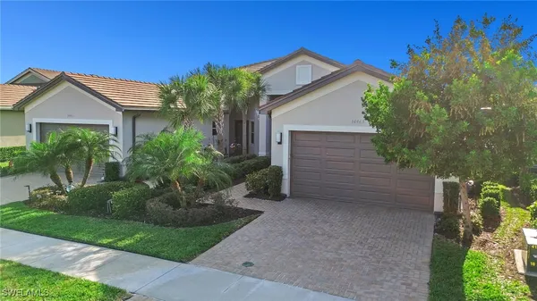 Property Slideshow image 3 of 50 | 16463 orinda way, Bonita Springs, FL, 34135
