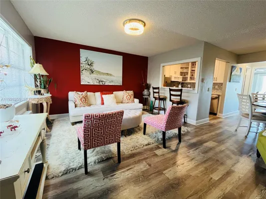 Property Slideshow image 2 of 32 | 150 horizons e unit e 310, Boynton Beach, FL, 33435