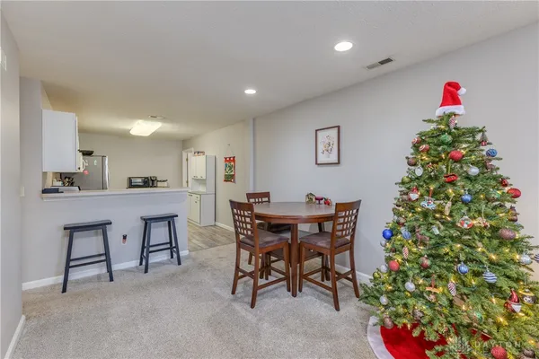 Property Slideshow image 3 of 25 | 5091 crescent ridge dr 9, Clayton, OH, 45315