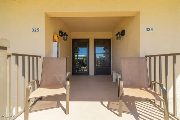 Property Slideshow image 2 of 45 | 5805 trailwinds dr apt 326, Fort Myers, FL, 33907
